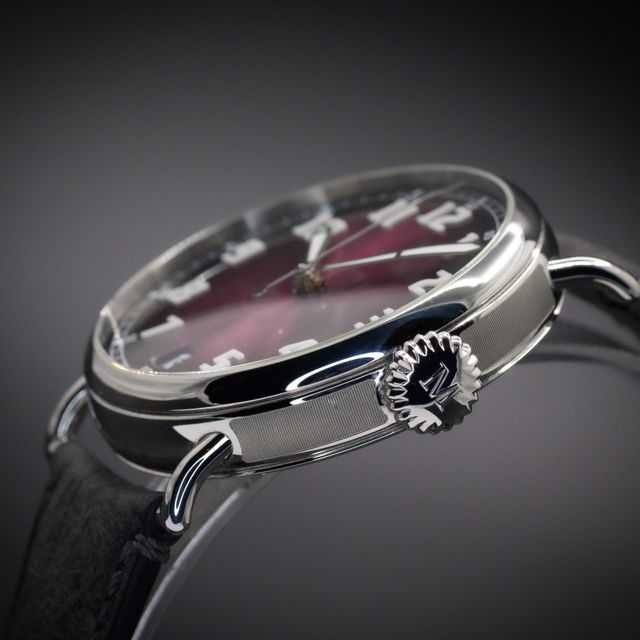 H. Moser and Cie Heritage Centre Seconds 8809-1200 Image 2
